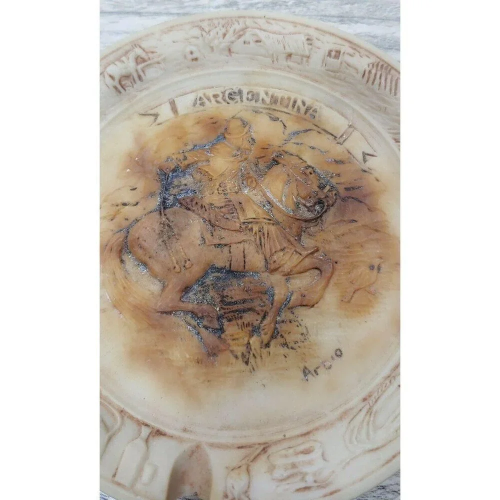 Argentinean Gaucho Horse Scene Beige Ashtray Arbio Man Detailed Rim Vintage